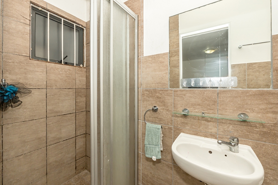 0 Bedroom Property for Sale in Zonnebloem Western Cape